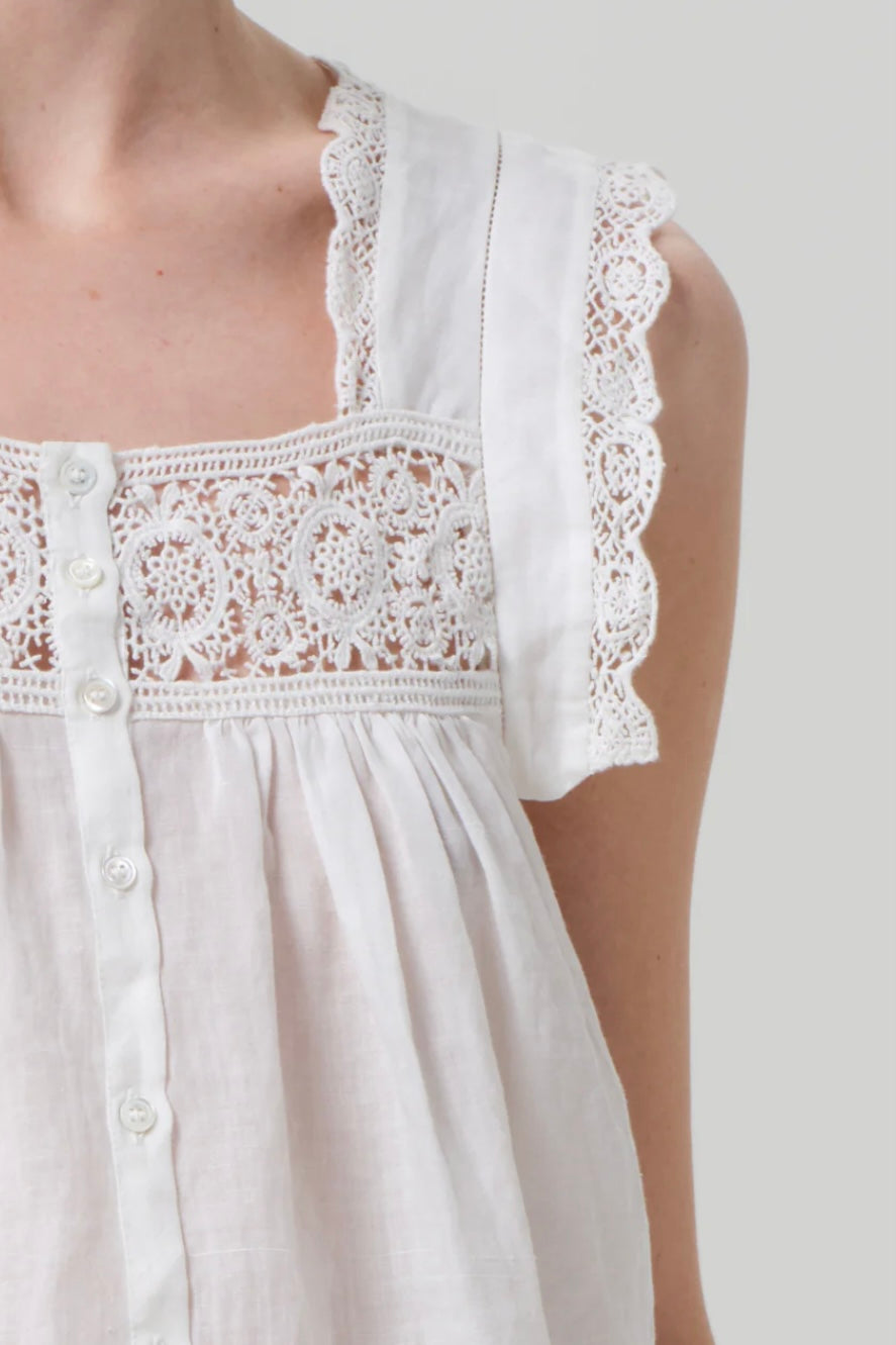MIA EMBROIDERED TOP