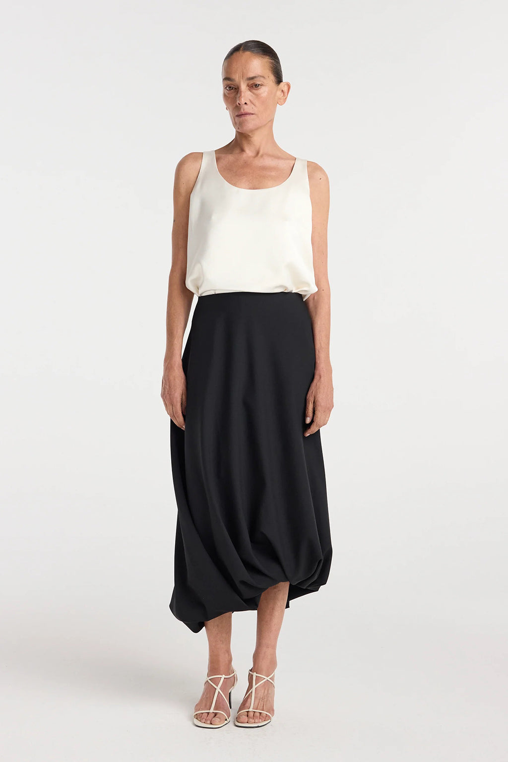 SATIN SCOOP NECK TOP
