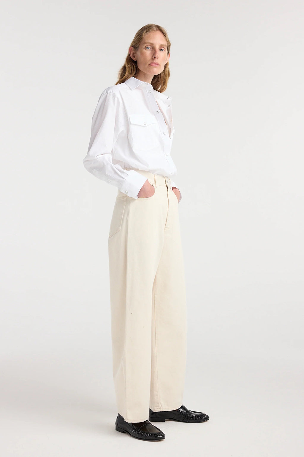 BARREL LEG DENIM