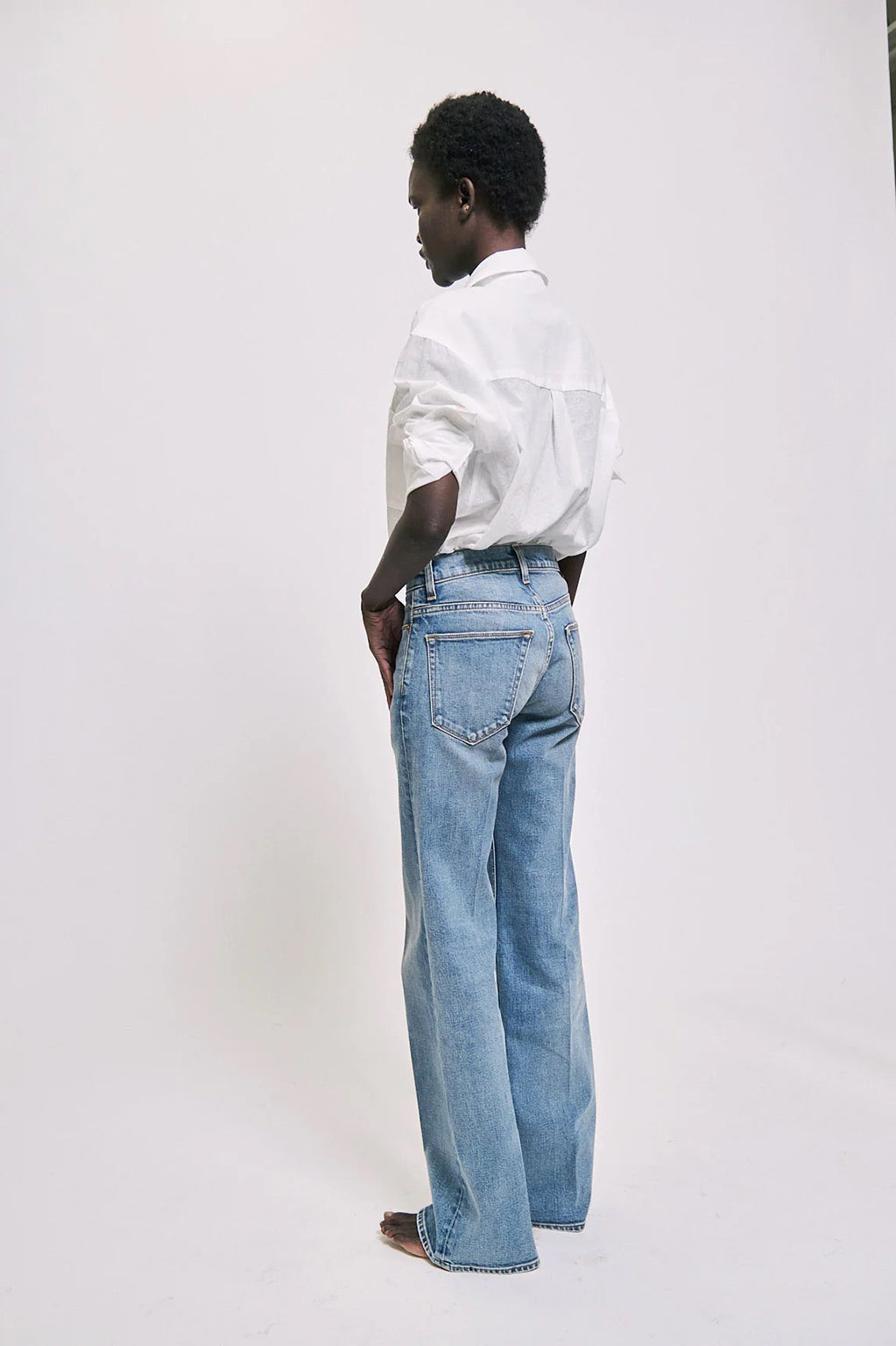 THE MID RISE CREASE JEAN