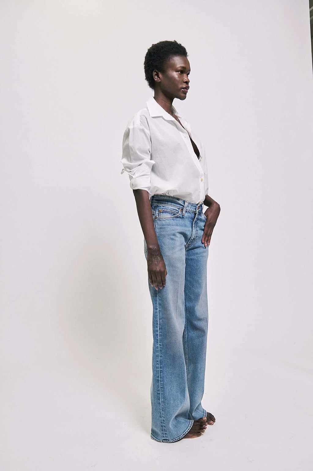 THE MID RISE CREASE JEAN