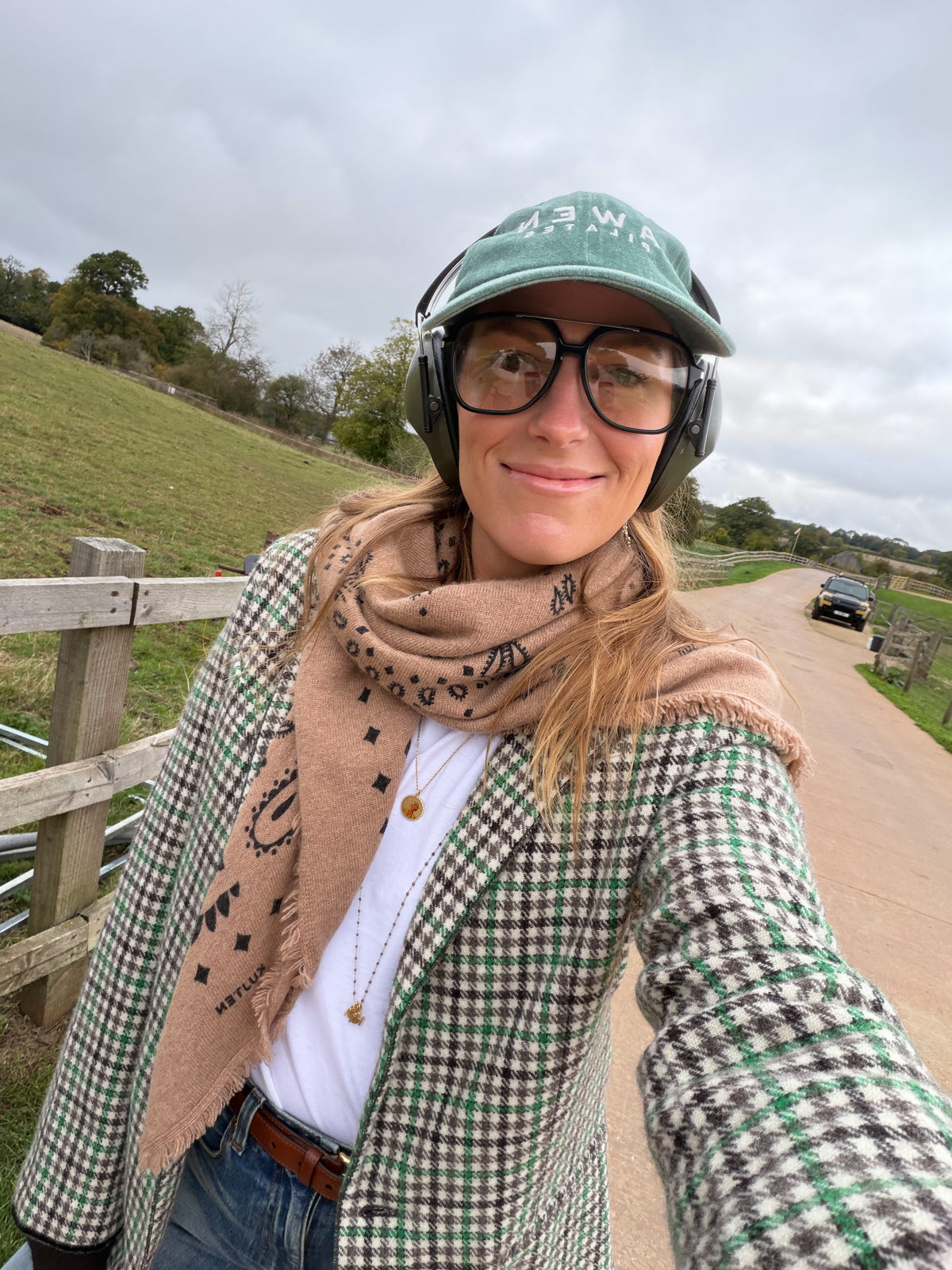 BRITISH CHECK BLAZER