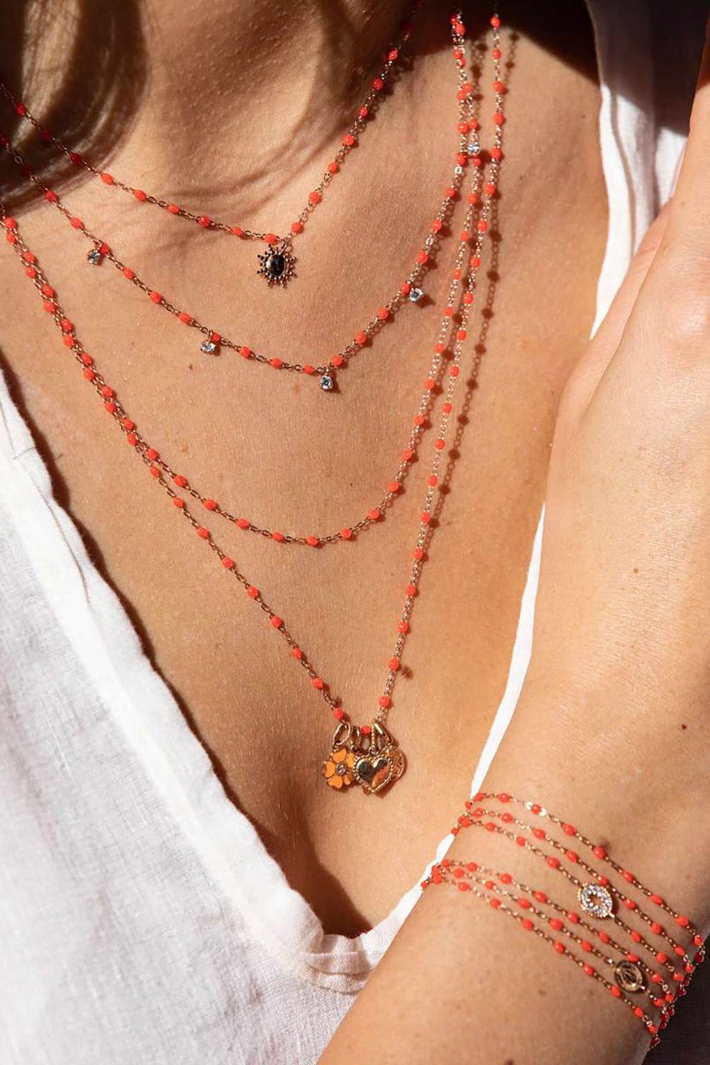 COLLIER GIGI CLASSIQUE 20" EN CORAIL