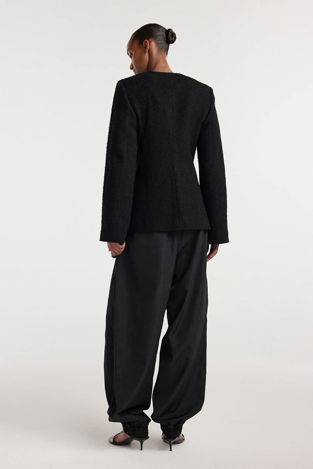 COLLARLESS BOUCLÉ BLAZER