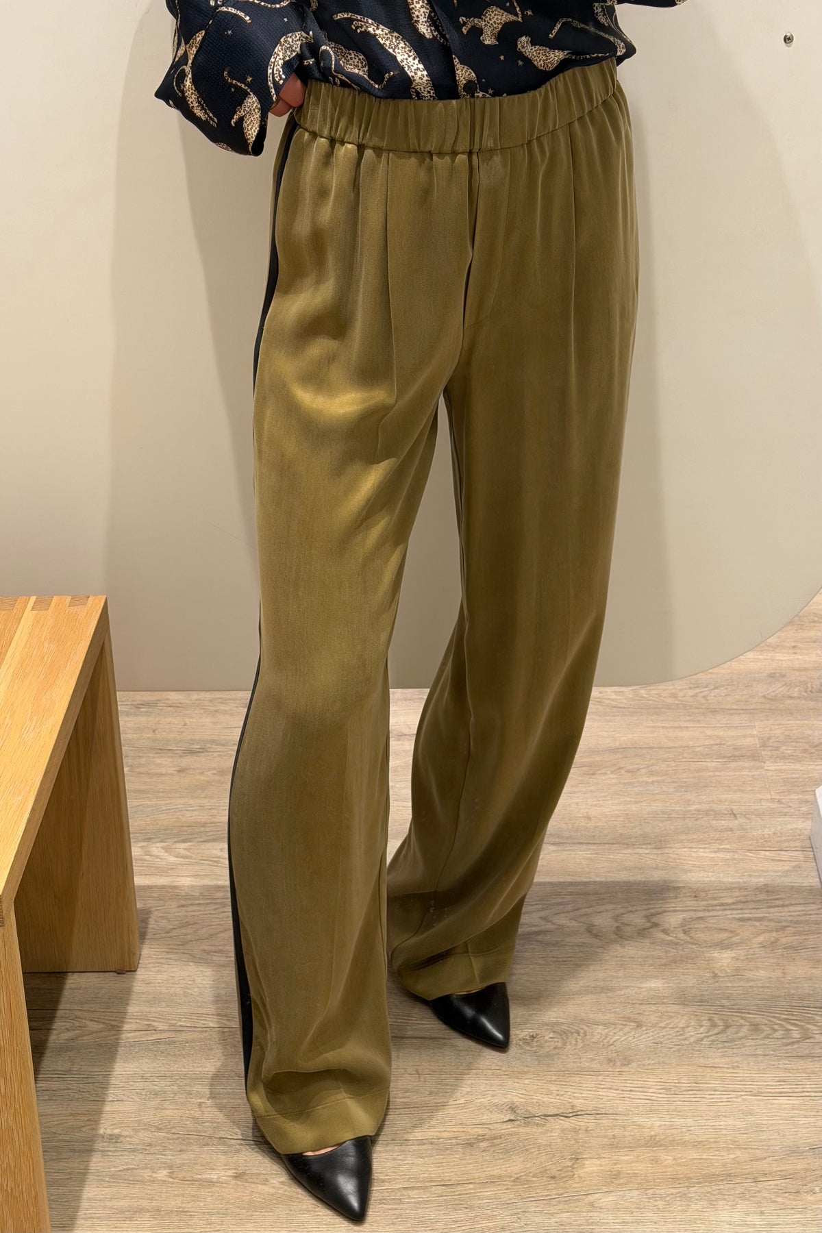 CUPRO PANTS