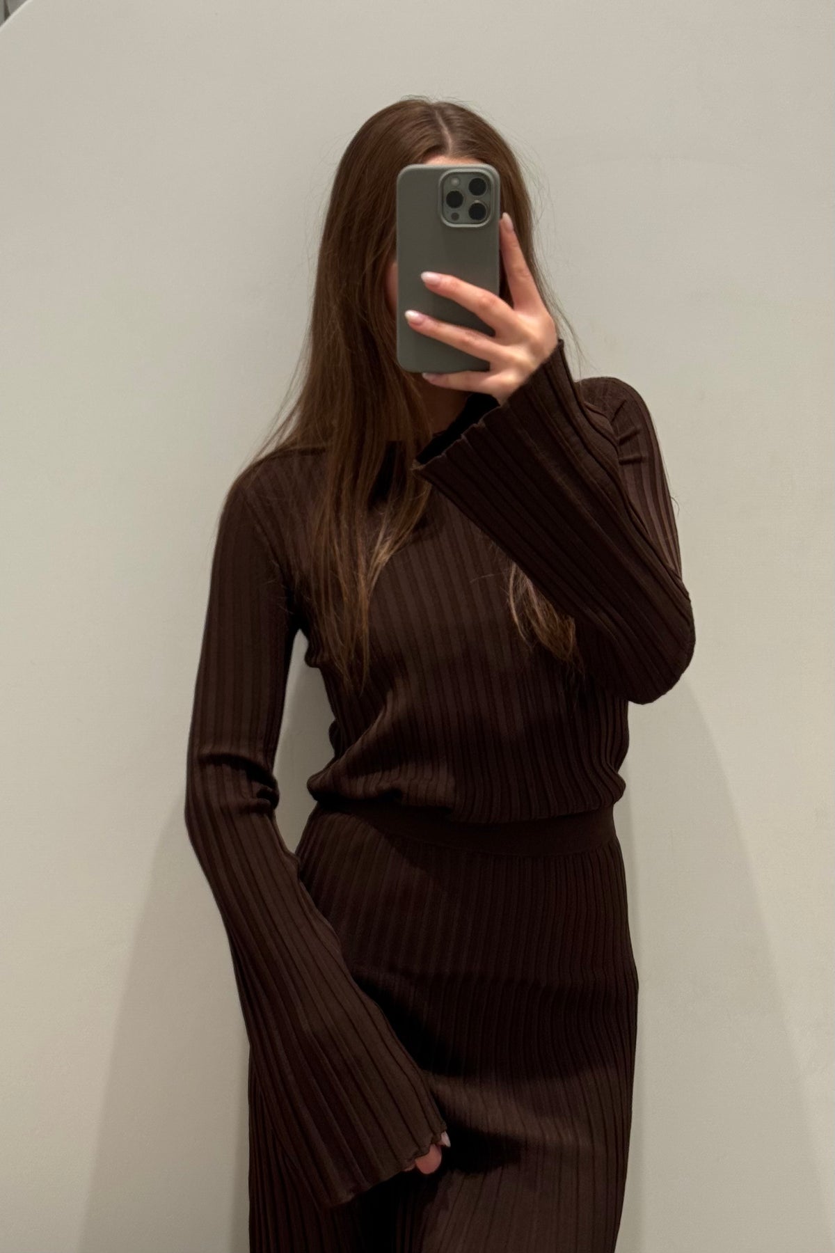 DARA KNIT TOP