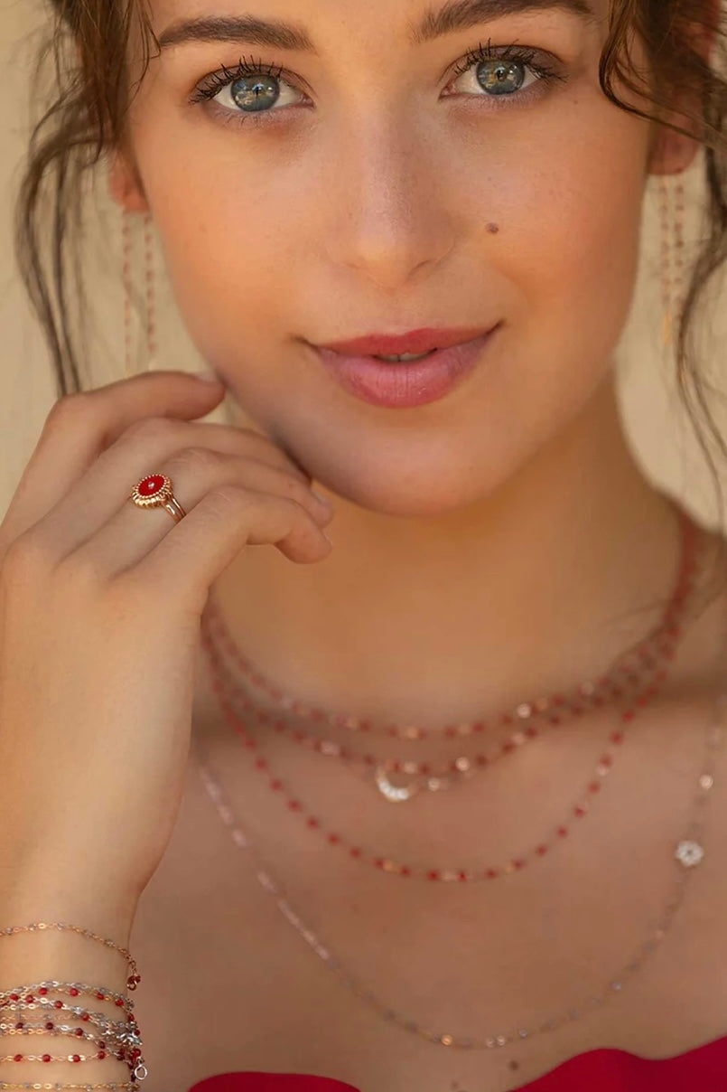 COLLIER CLASSIQUE GIGI CLOZEAU 40 CM EN RÉSINE COULEUR COQUELICOT