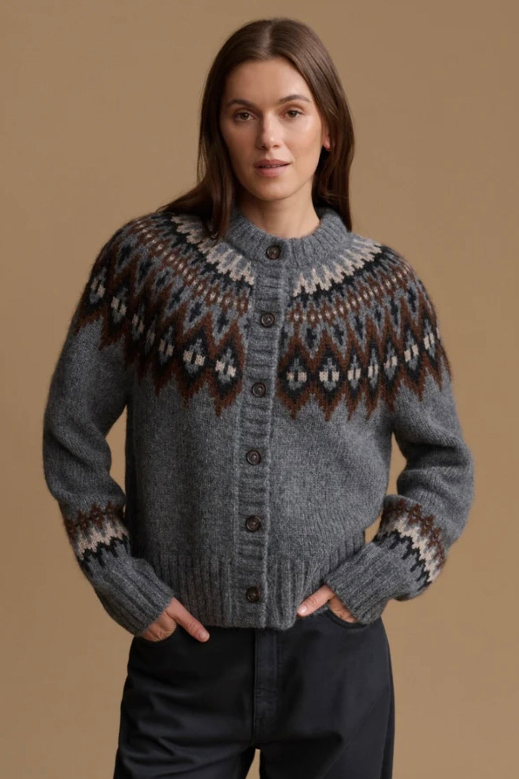 THATCHER CREWNECK CARDIGAN