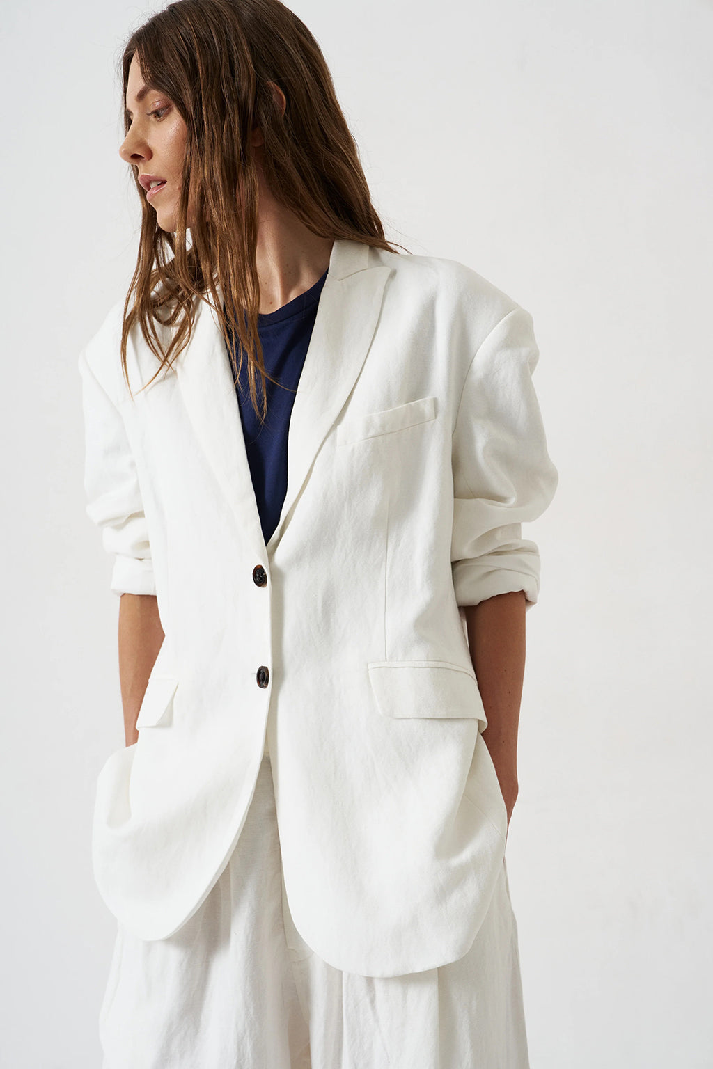 OVERSIZED LINEN BLAZER