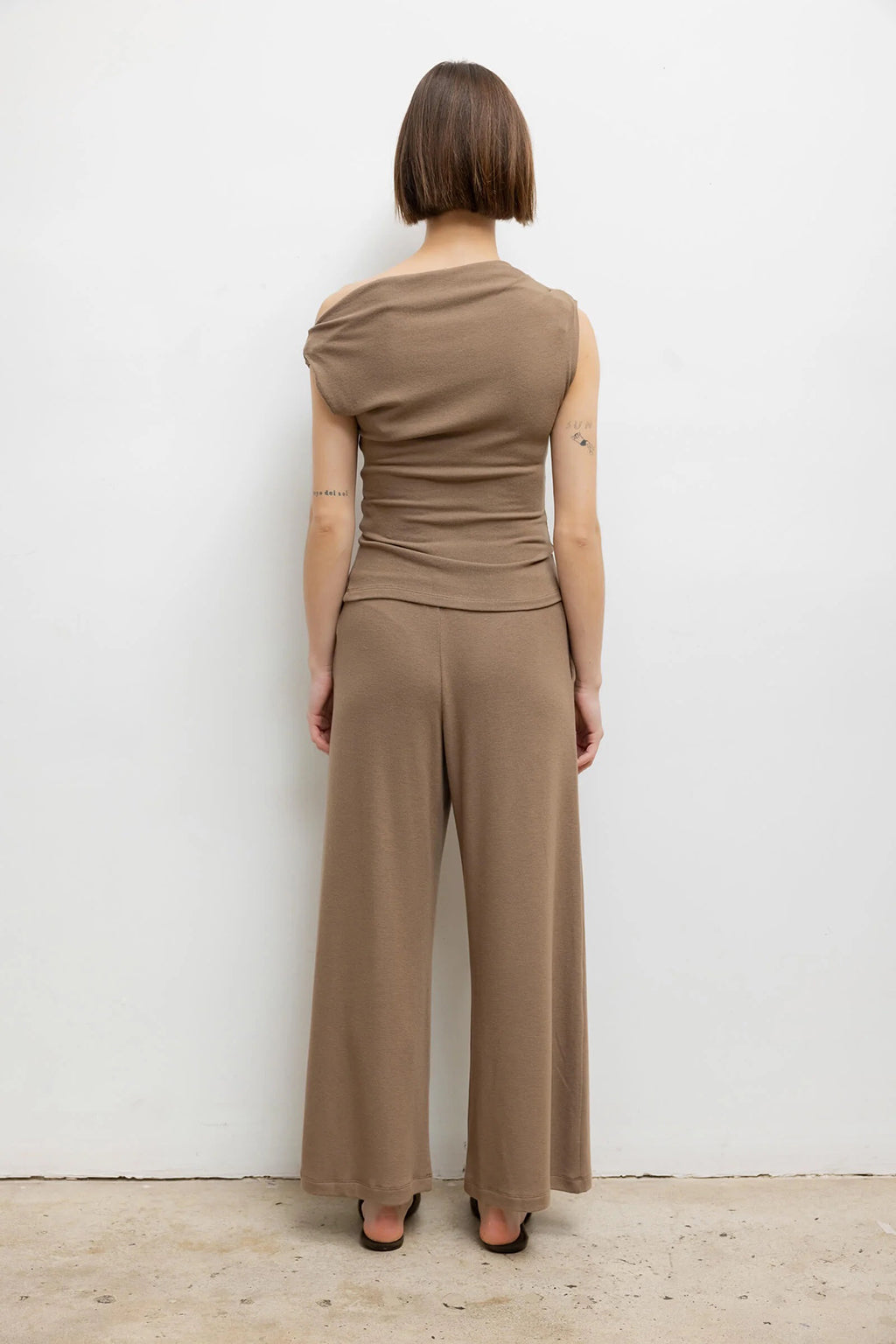 LAUREN CROP PLEATED PANT