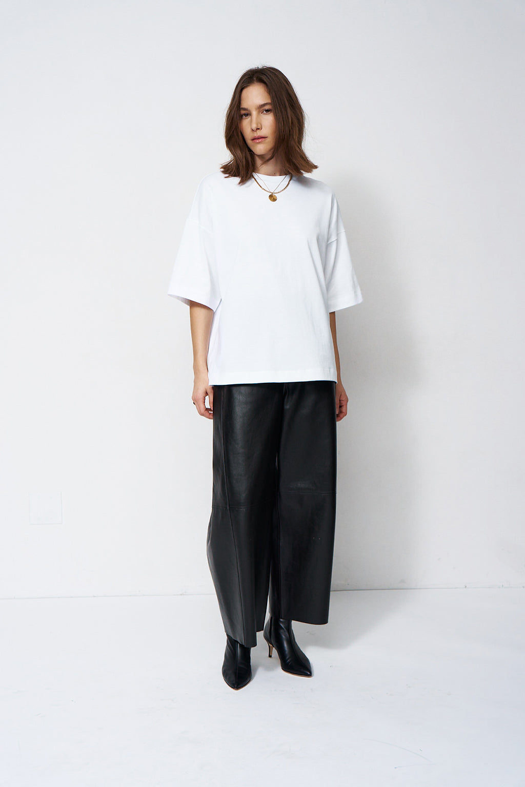 THE BIG HEM TEE